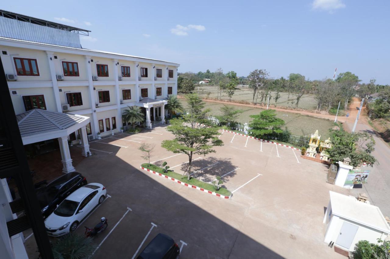 Khounmixay Hotel Vientiane Exterior foto